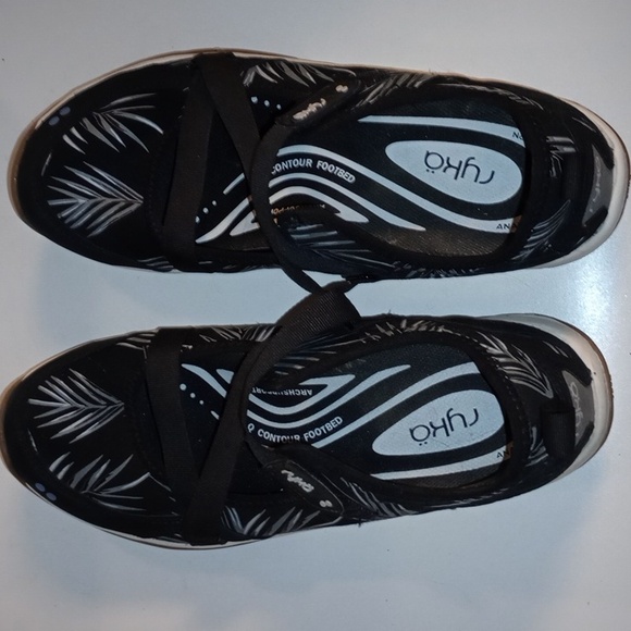 Ryka shoes - Picture 3 of 5